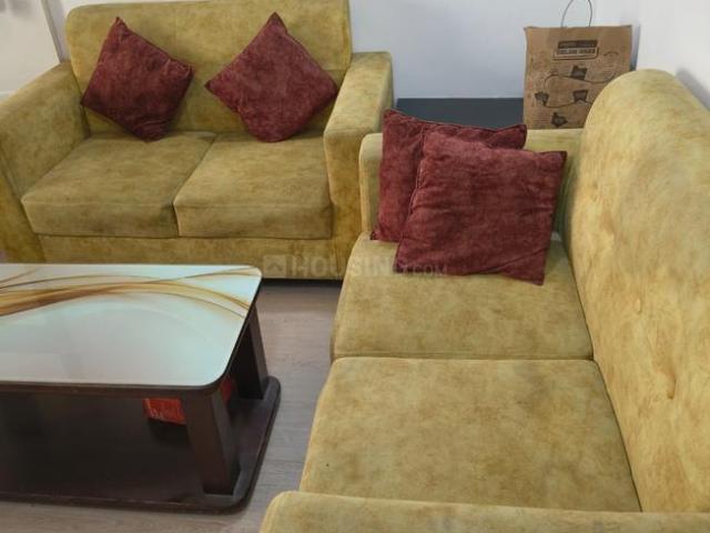 1 RK Apartment in Sector 168 for rent Noida. The reference number is 19774071