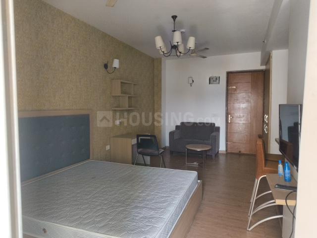 1 RK Apartment in Sector 168 for rent Noida. The reference number is 20613844