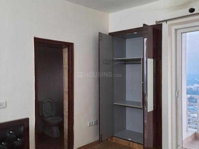 1 RK Apartment in Sector 168 for rent Noida. The reference number is 20776550