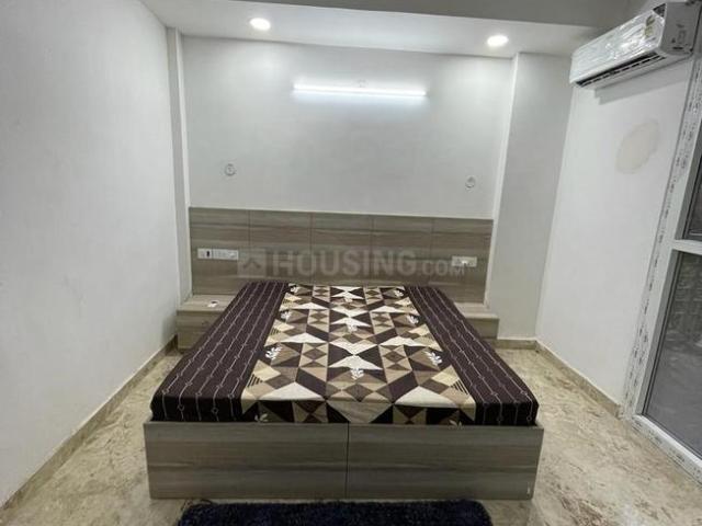 1 RK Apartment in Sector 17 for rent Gurgaon. The reference number is 20009458