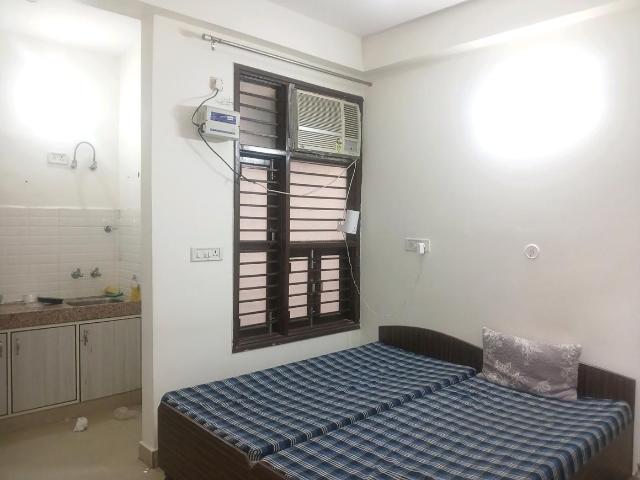 1 RK Apartment in Sector 22 for rent Gurgaon. The reference number is 20432780