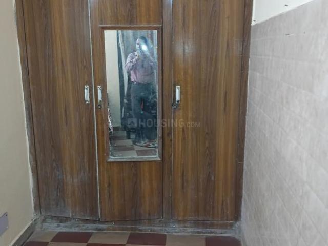 1 RK Apartment in Sector 29 for rent Noida. The reference number is 20307207