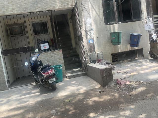 1 RK Apartment in Sector 43 for rent Gurgaon. The reference number is 19929903