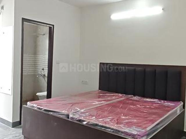1 RK Apartment in Sector 43 for rent Gurgaon. The reference number is 21006191