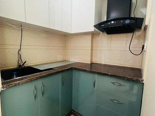 1 RK Apartment in Sector 43 for rent Gurgaon. The reference number is 21006511