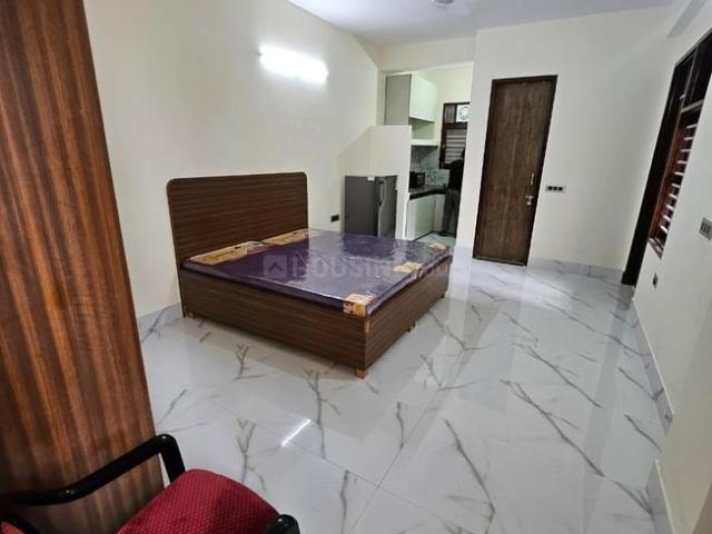 1 RK Apartment in Sector 52 for rent Gurgaon. The reference number is 19642258