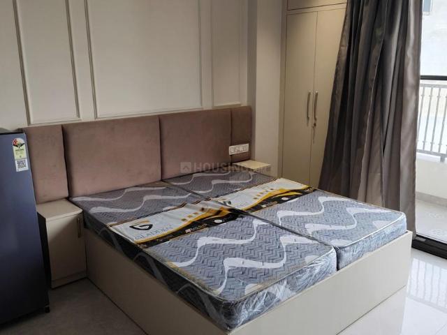 1 RK Apartment in Sector 52 for rent Gurgaon. The reference number is 19746075