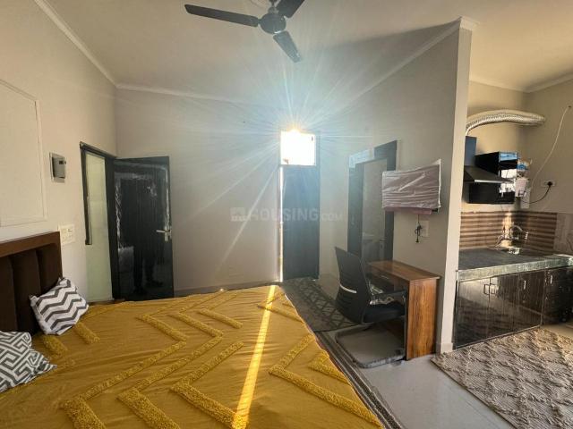 1 RK Apartment in Sector 52 for rent Gurgaon. The reference number is 19887998