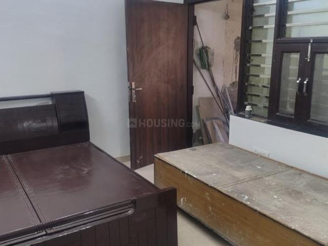 1 RK Apartment in Sector 52 for rent Gurgaon. The reference number is 20237636
