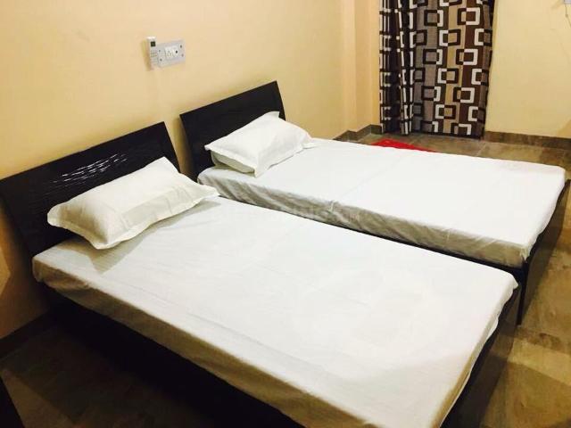 1 RK Apartment in Sector 52 for rent Gurgaon. The reference number is 20464292
