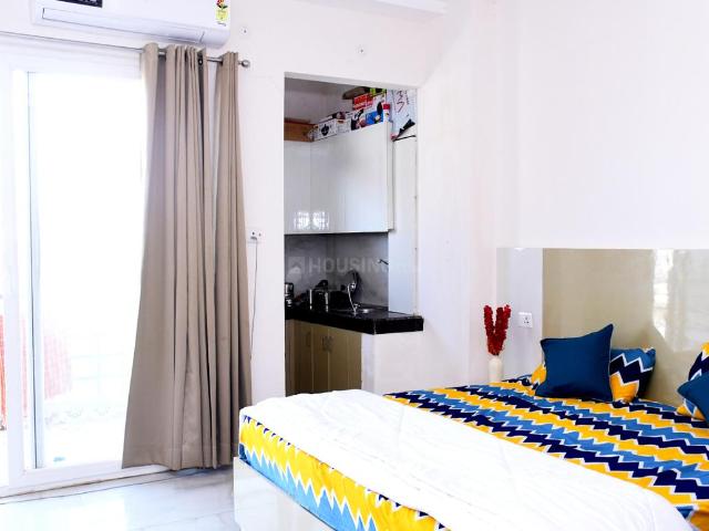 1 RK Apartment in Sector 52 for rent Gurgaon. The reference number is 20753643
