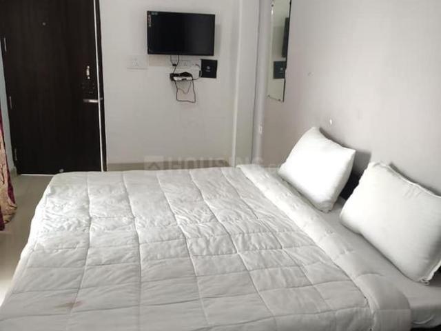 1 RK Apartment in Sector 52 for rent Gurgaon. The reference number is 20707071