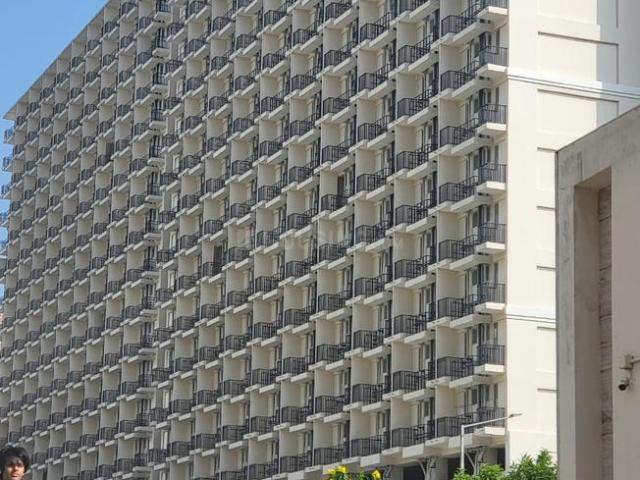 1 RK Apartment in Sector 53 for resale Gurgaon. The reference number is 15317677