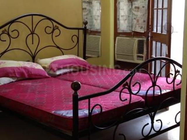 1 RK Apartment in Sector 62 for rent Noida. The reference number is 20384492