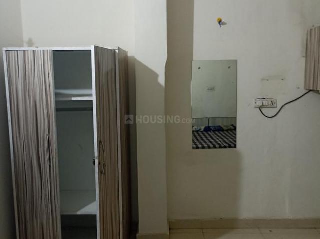 1 RK Apartment in Sector 71 for rent Gurgaon. The reference number is 20503604