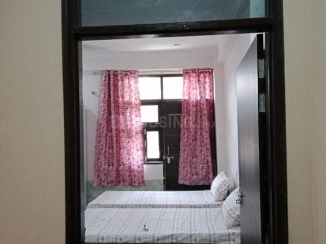 1 RK Apartment in Sector 73 for rent Noida. The reference number is 20769284