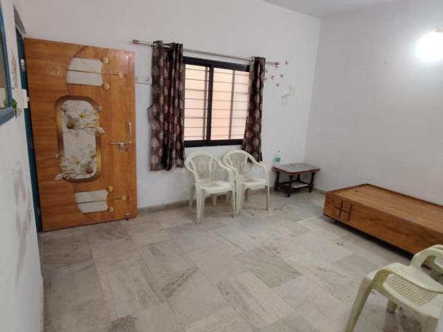1 RK Apartment in Shahibaug for rent Ahmedabad. The reference number is 20938353