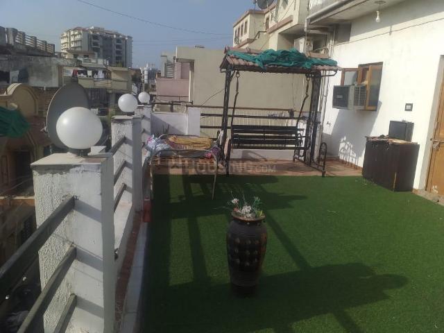 1 RK Apartment in Shyamal for rent Ahmedabad. The reference number is 15739165