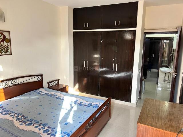 1 RK Apartment in South Extension I for rent New Delhi. The reference number is 20518683