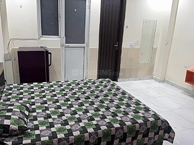 1 RK Apartment in Sushant Lok Phase 1 for rent Gurgaon. The reference number is 18510367