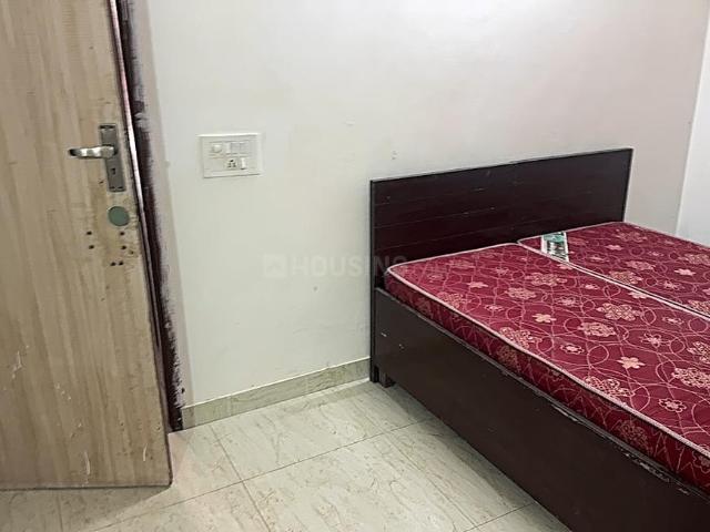 1 RK Apartment in Sushant Lok Phase 1 for rent Gurgaon. The reference number is 18156361