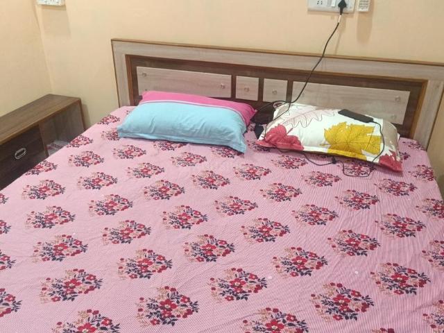 1 RK Apartment in Sushant Lok Phase 1 for rent Gurgaon. The reference number is 19854957