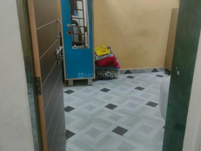 1 RK Duplex in Santacruz East for rent Mumbai. The reference number is 20420845
