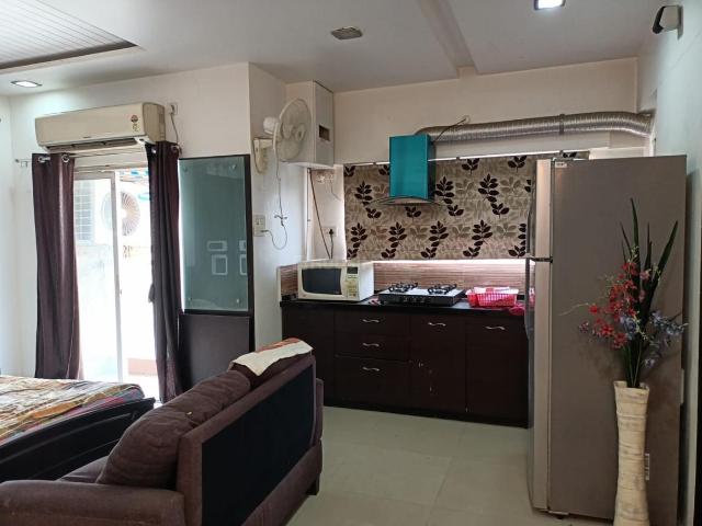 1 RK Farm House in Hadapsar for rent Pune. The reference number is 19598896
