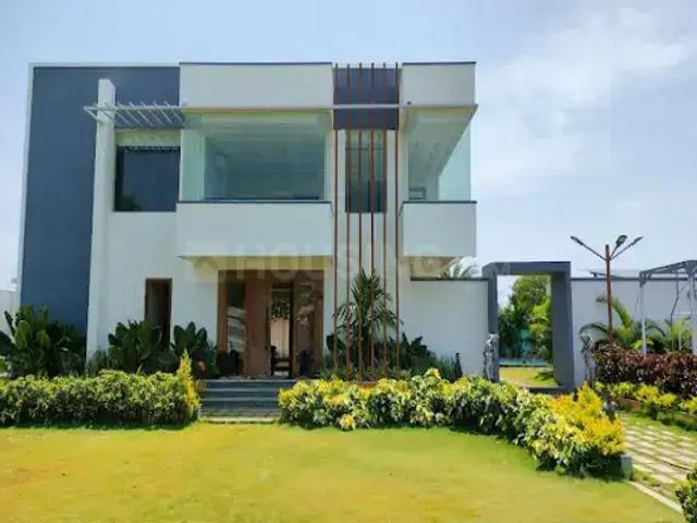 1 RK Farm House in Radhey Mohan Drive for resale South Delhi. The reference number is 17574567
