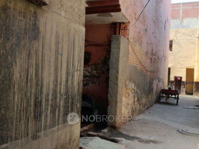 1 RK Flat for Rent In Bishanpura Village