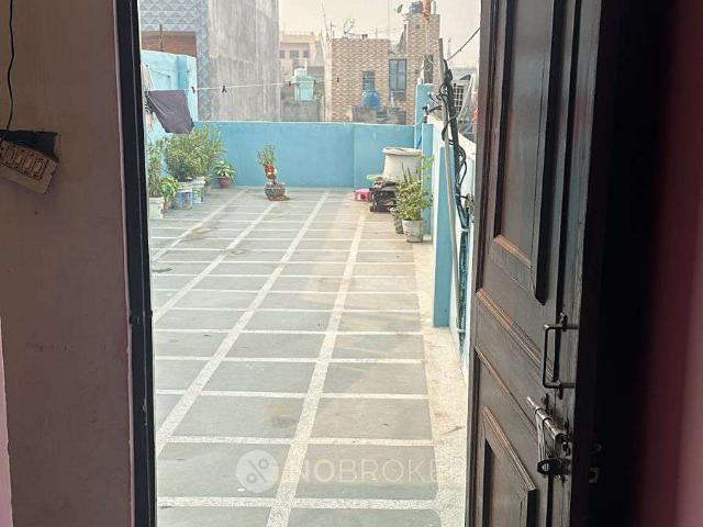 1 RK Flat for Rent In Ganga Vihar