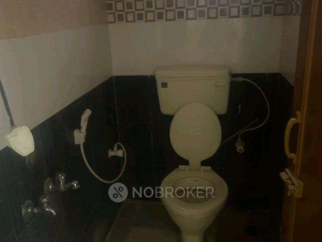 1 RK Flat for Rent In Koramangala