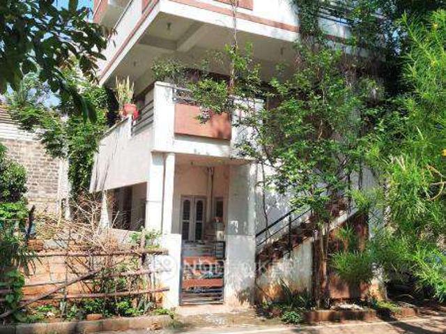 2 BHK Flat for Rent In J P Nagar