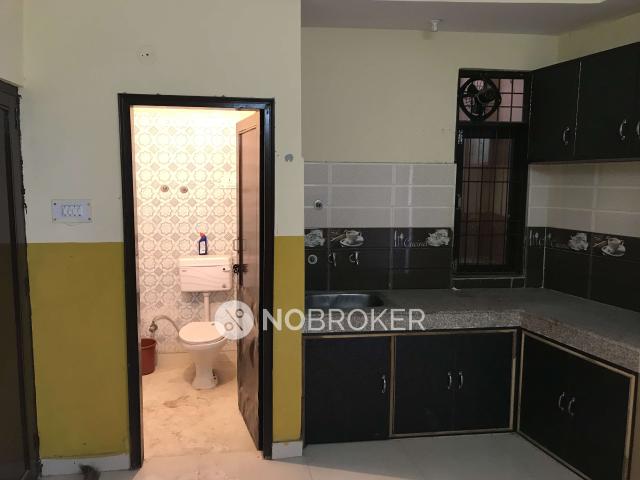 1 RK Flat for Rent In Sainik Farm