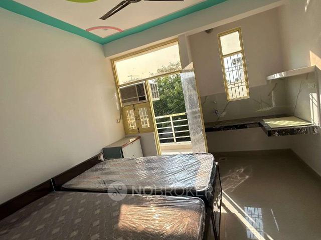 1 RK Flat for Rent In Sector 142