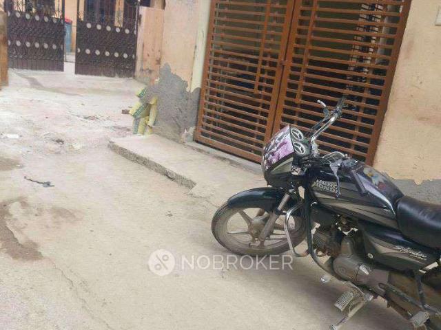 1 RK Flat for Rent In Sector 21b