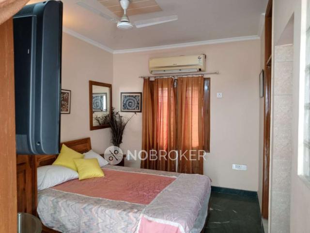 1 RK Flat for Rent In Sector 23