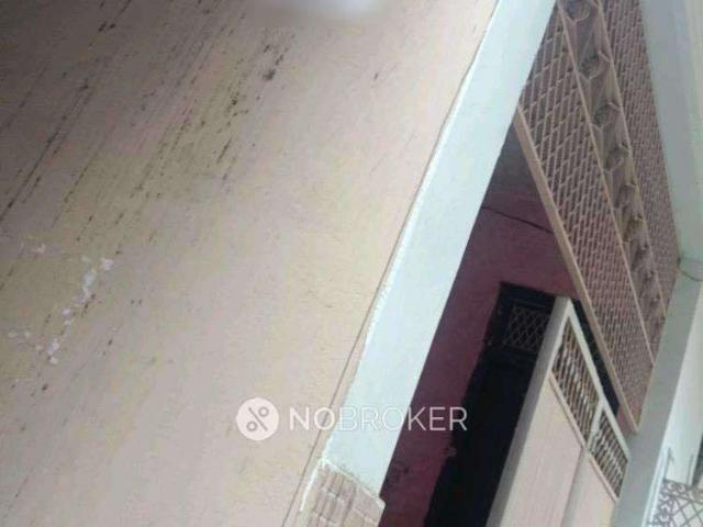 1 RK Flat for Rent In Sector 44