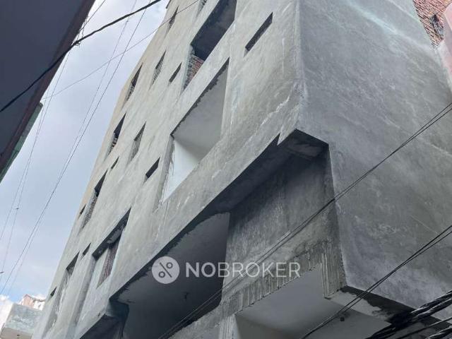 1 RK Flat for Rent In Sector 44