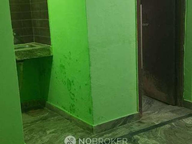 1 RK Flat for Rent In Sector 44