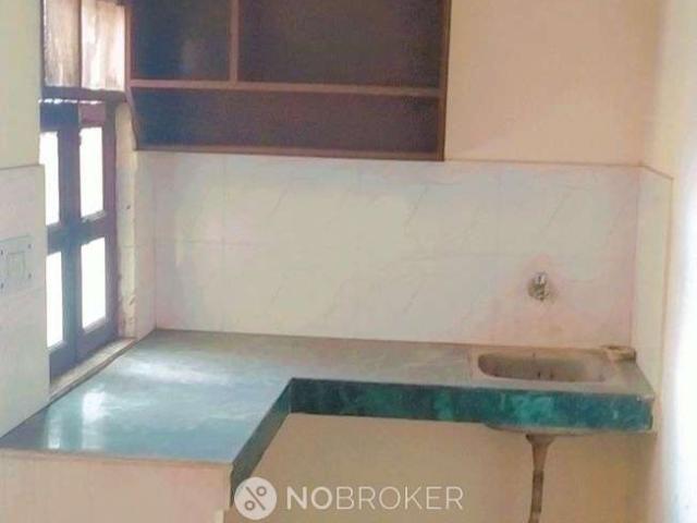1 RK Flat for Rent In Sector 44