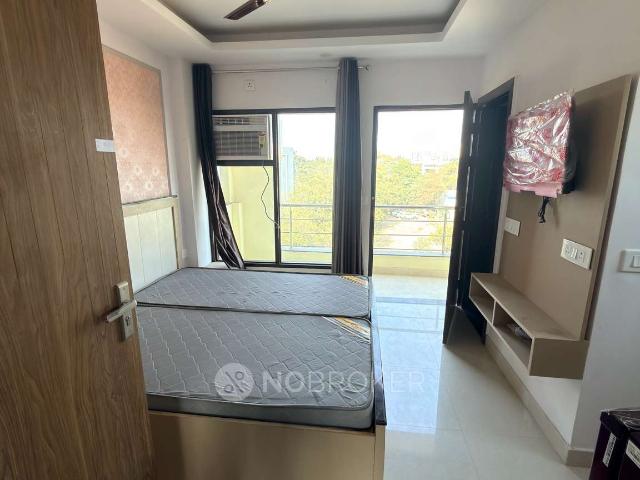 1 RK Flat for Rent In Sector 40