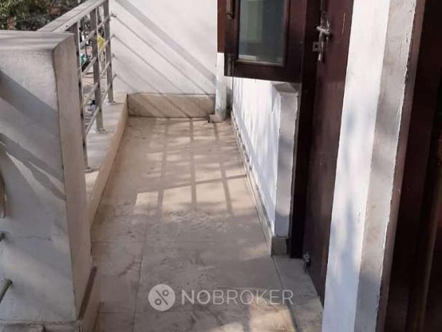 1 RK Flat for Rent In Sector 58