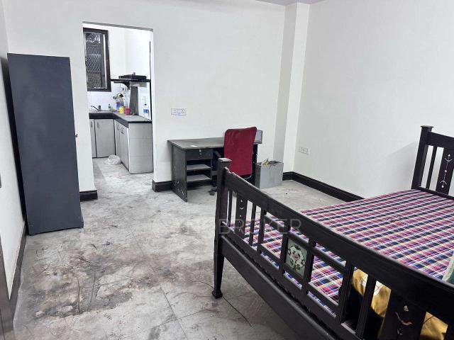 1 RK Flat for Rent In Patel Nagar