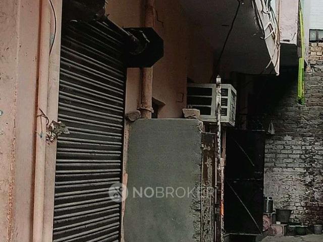 1 RK Flat for Rent In Uttam Nagar