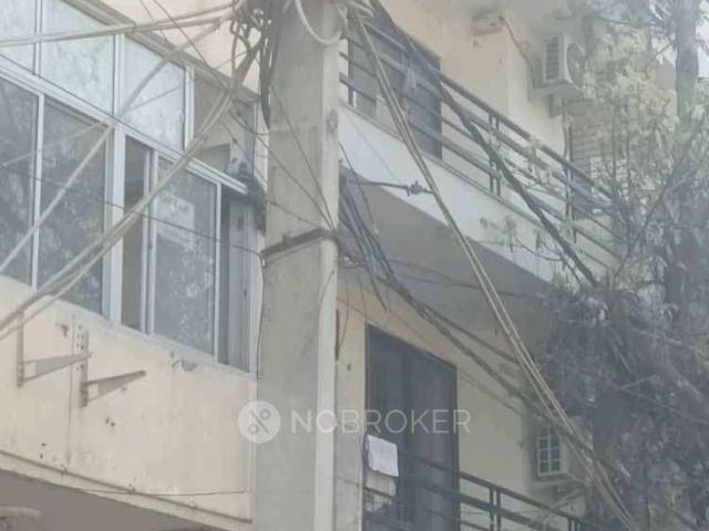 1 RK Flat for Rent In Vasant Kunj
