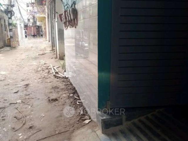 1 RK Flat for Rent In Vasant Kunj