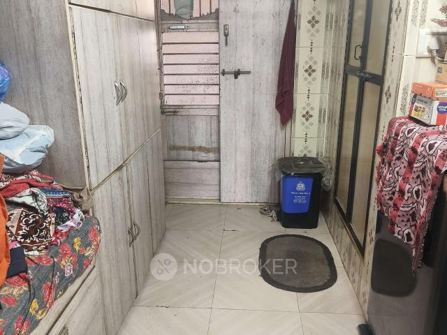 1 RK Flat For Sale In Bhendi Bazaar, Bhuleshwar
