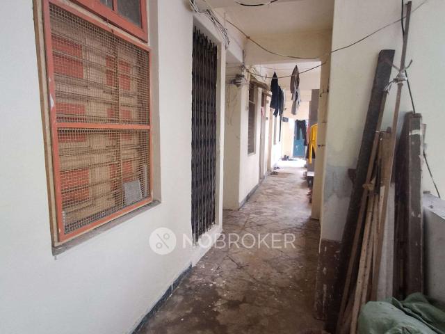 1 RK Flat For Sale In Mulund East