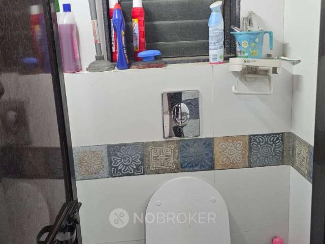 1 RK Flat In Chandan Co Op Hsg Soc Goregaon East For Sale I